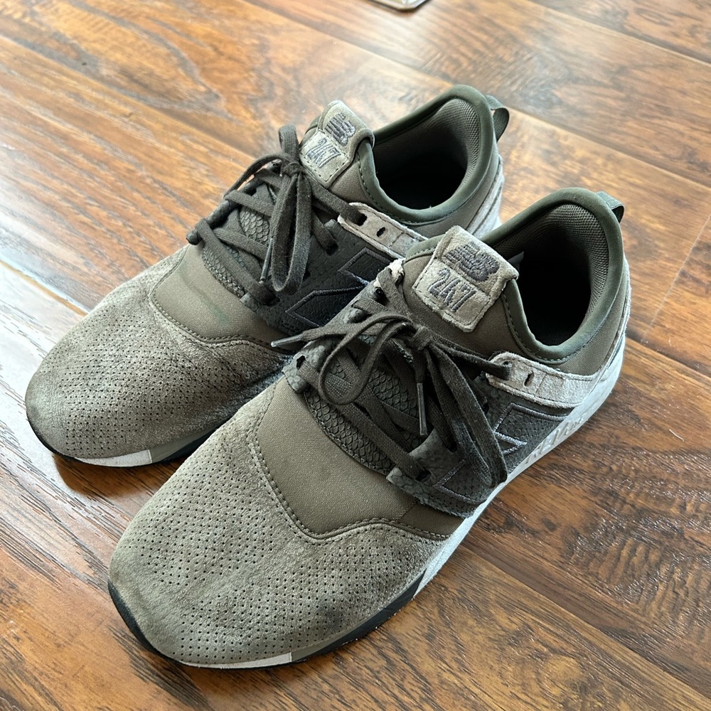 Men's green New Balance Sneakers